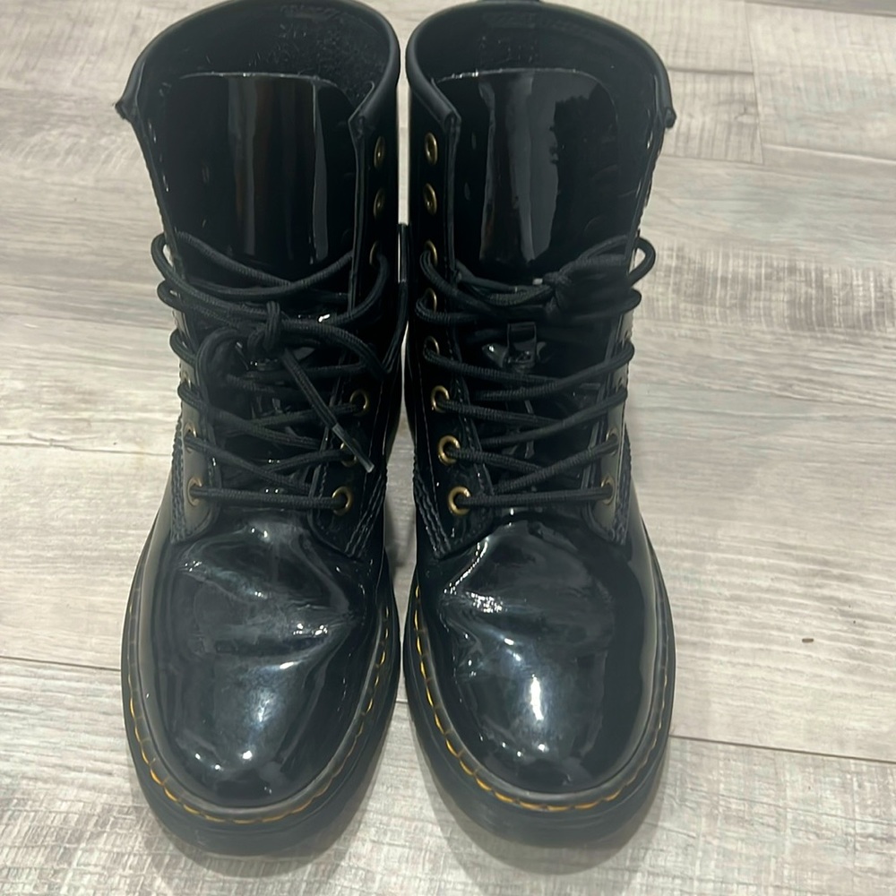 Dr Martin boots